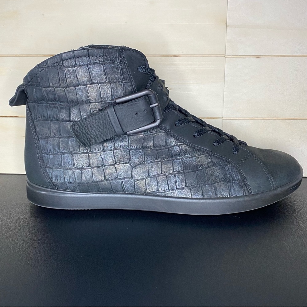 Ecco Aimee Hi-Top Sneakers Black Leather Women's Size 10.5 Shoes EU41 Zip Croc
